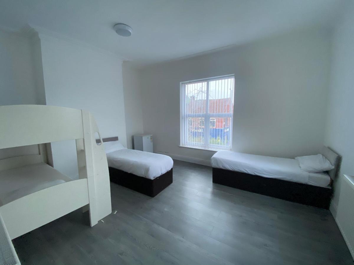 No.6 York Villas Guest House ลิเวอร์พูล ภายนอก รูปภาพ